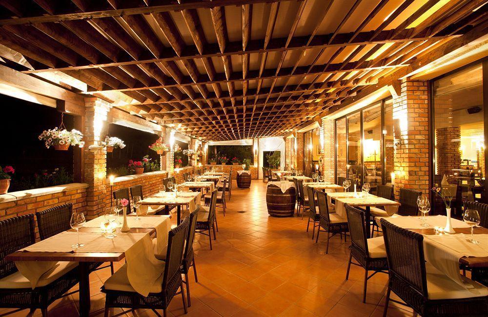 Stupnicki Dvori Winery Hotel Brodski Stupnik Экстерьер фото