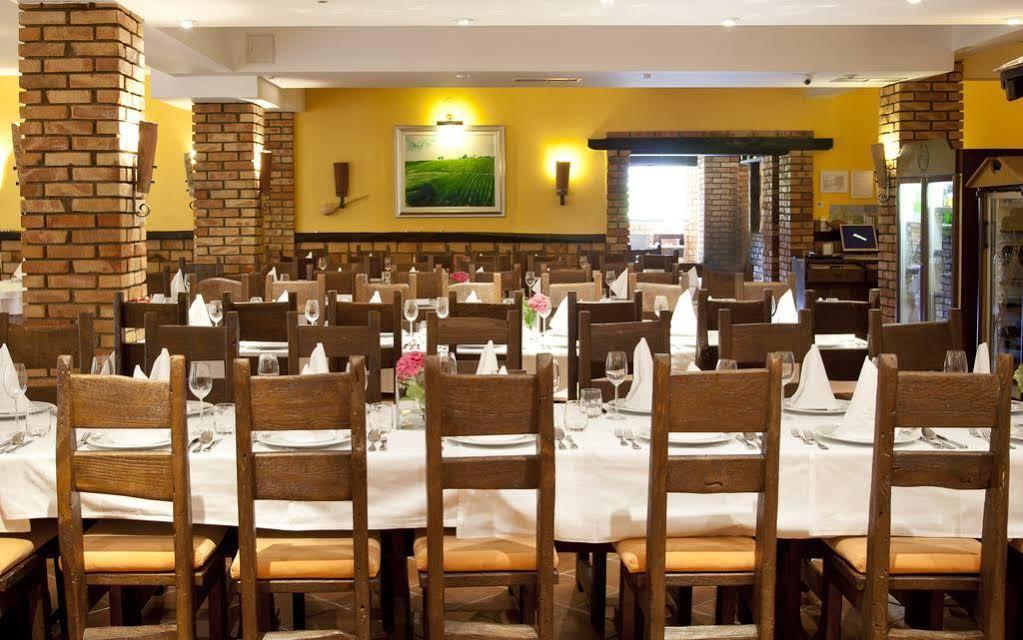 Stupnicki Dvori Winery Hotel Brodski Stupnik Экстерьер фото