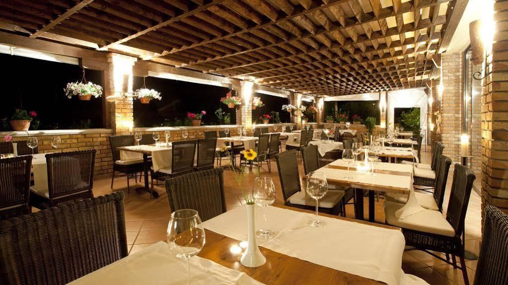 Stupnicki Dvori Winery Hotel Brodski Stupnik Экстерьер фото